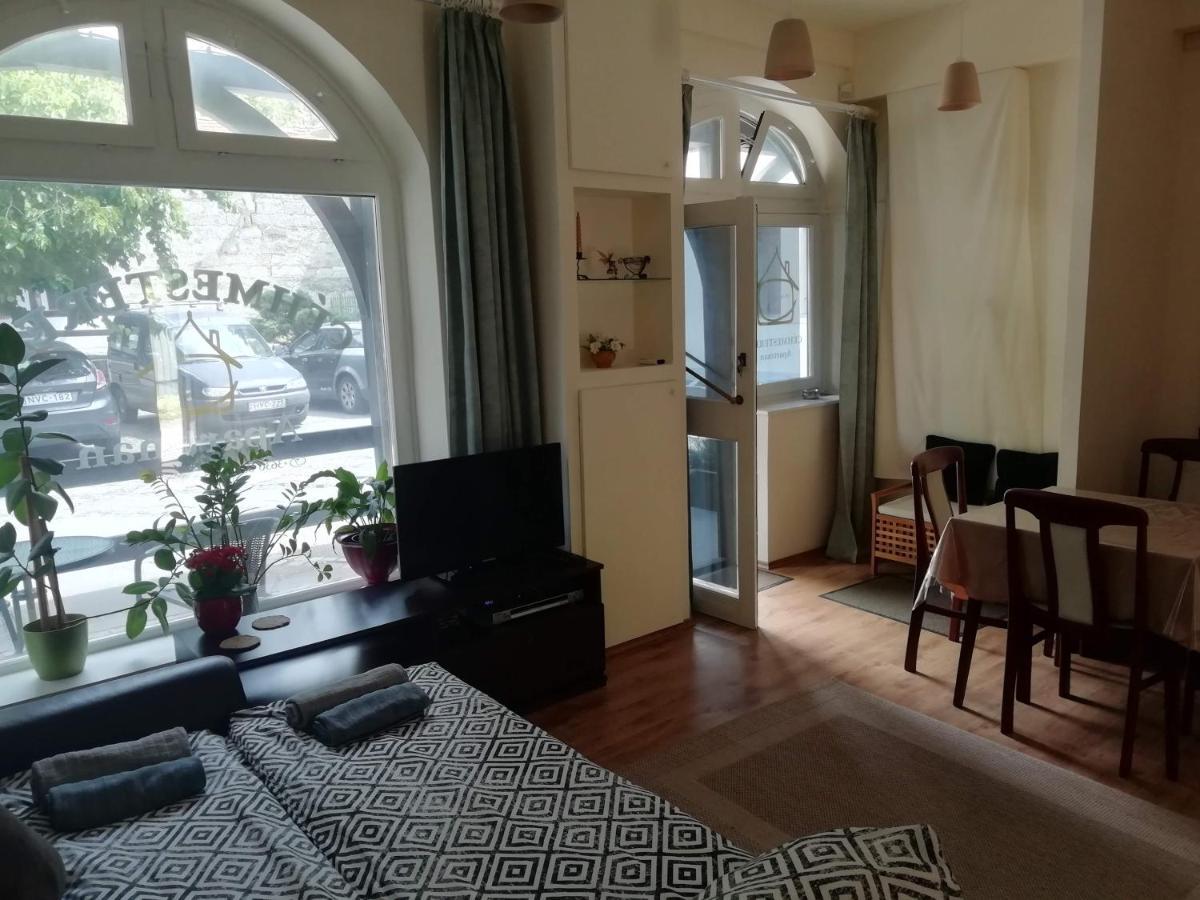 Cehmesterek Apartman Eger Ngoại thất bức ảnh